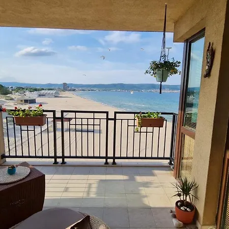 Apartment Oasis Beach Studios *